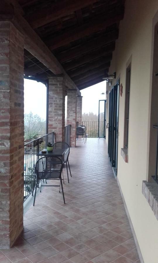 Agriturismo Cascina Barin Roddi Exterior foto